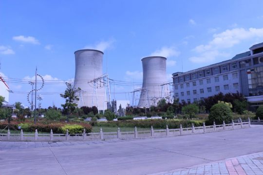 點(diǎn)擊查看詳細(xì)信息<br>標(biāo)題：某電廠涼水塔 閱讀次數(shù)：1916